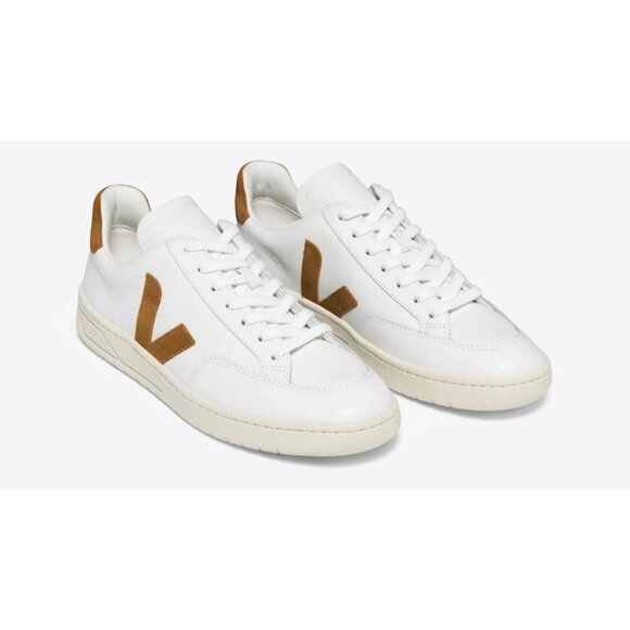 Veja Other - Veja V-12 White Leather Men's Size 9  Sneaker EU 42 Camel EUC